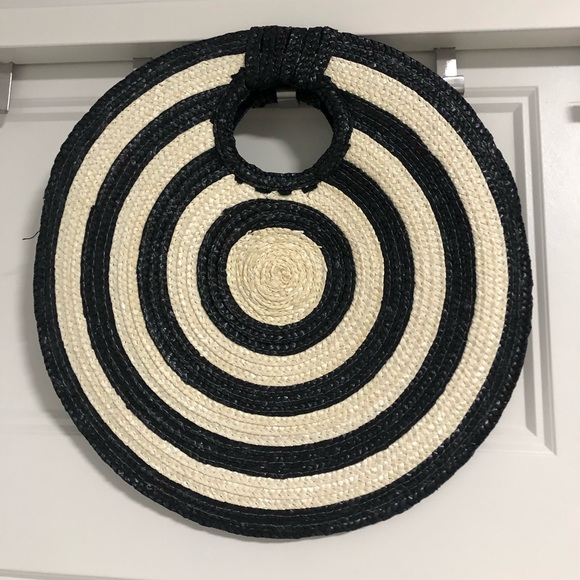 Purse - Picture 2 of 4